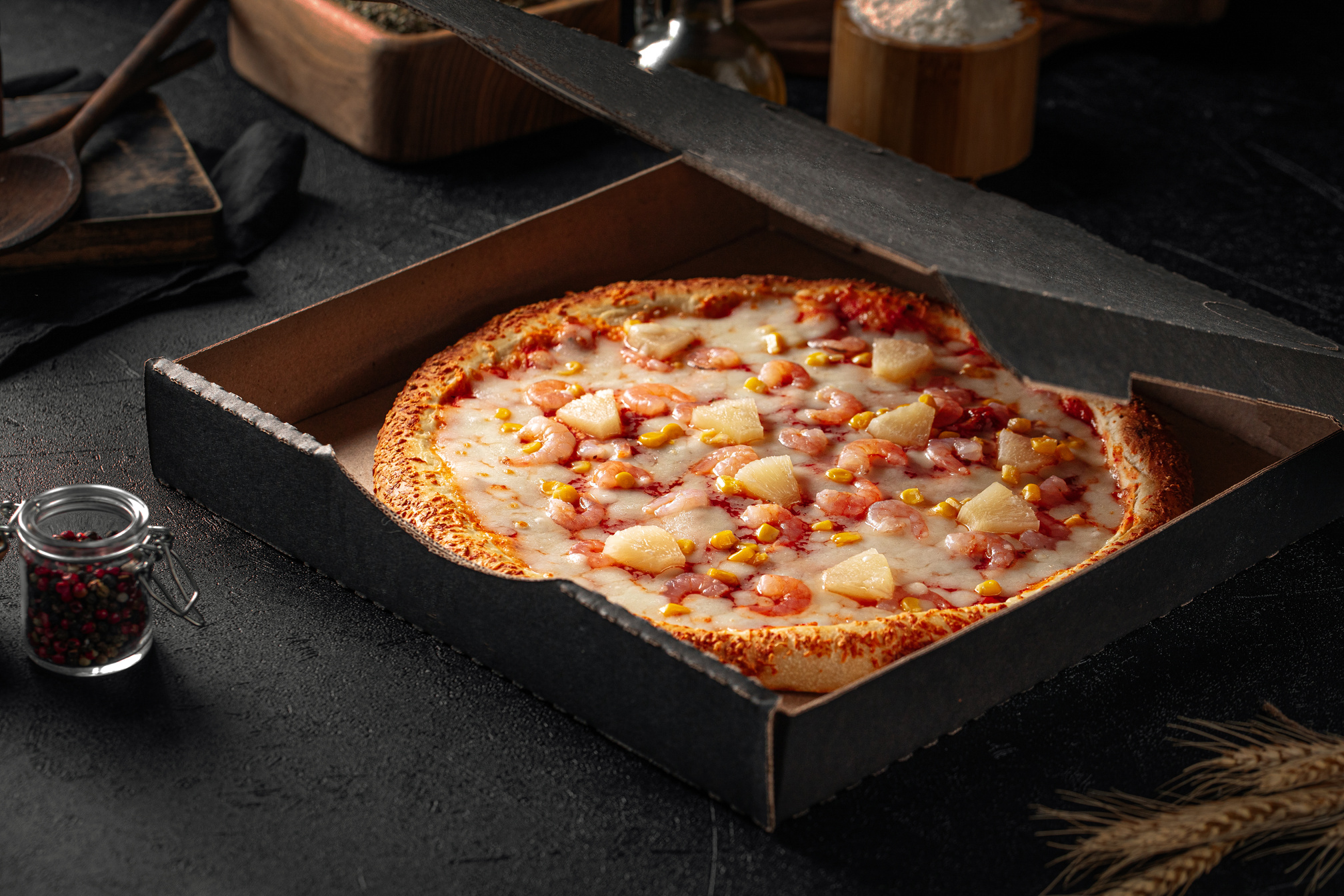 Take away hawaii pineapple pizza with cheese